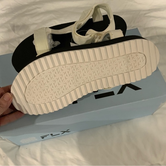 FLX SANDALS - Picture 3 of 5